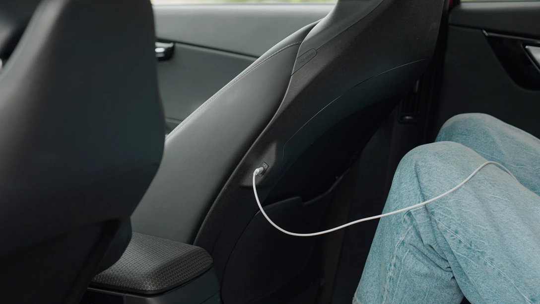 1681756-Hyundai IONIQ 5 vs Skoda Enyaq vs KIA EV6 vs TOYOTA BZ4X - 2023.00_37_22_05.Still114 copy.jpg