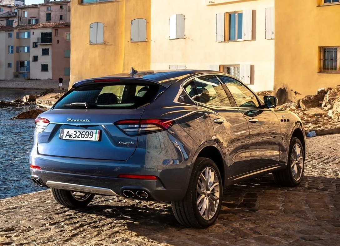 1664275-Maserati-Levante-2022-03.jpg