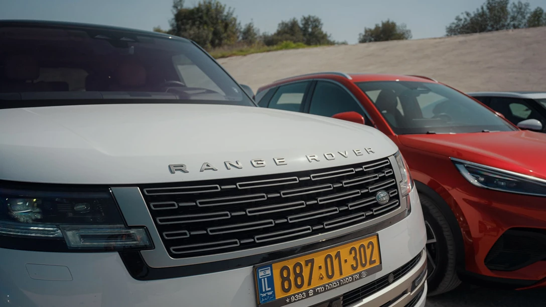 1679032-אוטו השנה 2023.01_11_17_04.Still073 copy.jpg