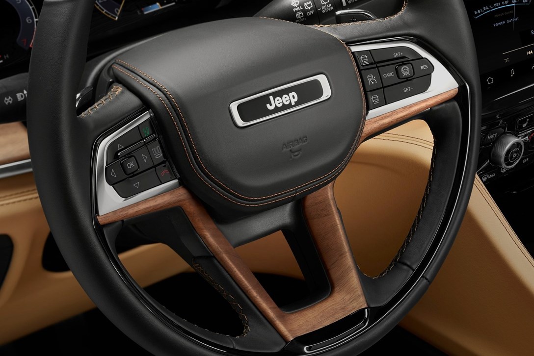 1638604-ג'יפ גרנד צ'ירוקי L  נחשף 2021 - 10.jpeg