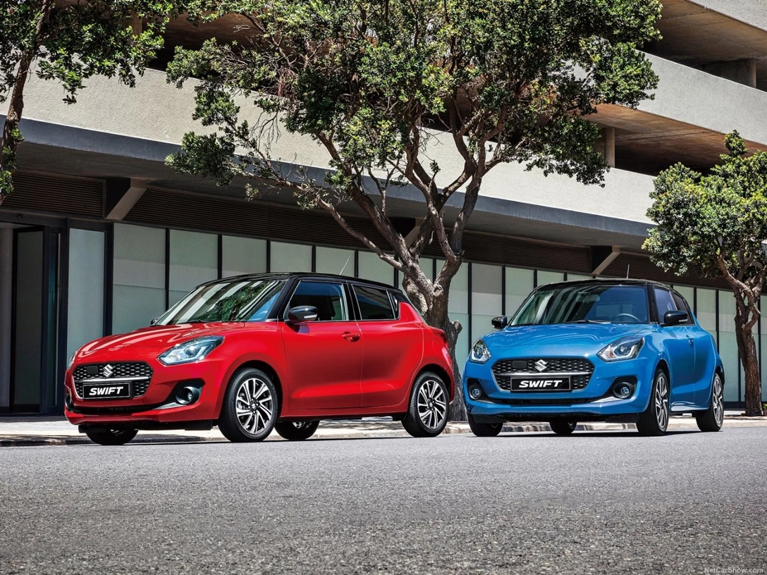 1640719-Suzuki-Swift-2021-03.jpg