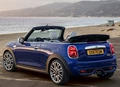 1660823-Mini-Cooper_S_Convertible-2019-02.jpg