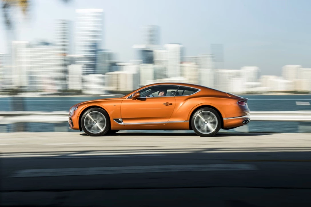 1614103-Bentley Continental GT V8 4.jpg