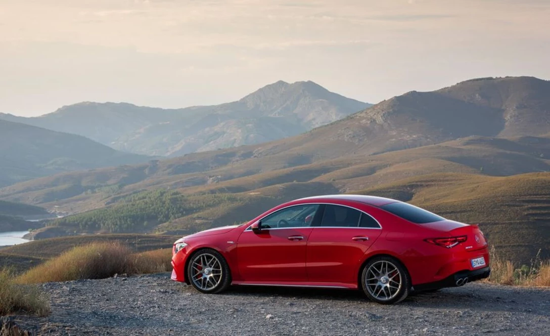 1646747-Mercedes CLA 2021 (12).jpg