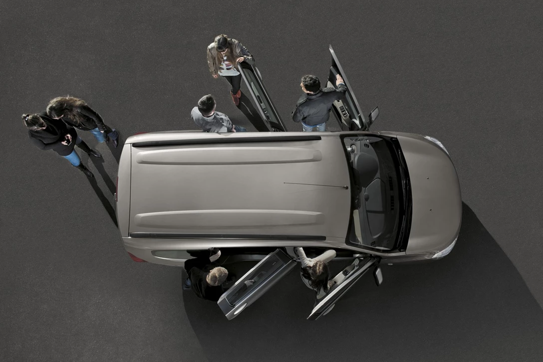 דאצ'יה לודג'י 2012