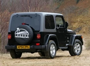 1603849-Jeep-Wrangler_UK_Version-1997-2006-3.jpg