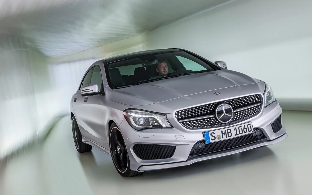 1698342-Mercedes-Benz-CLA-Class-2014-1600-03.jpg