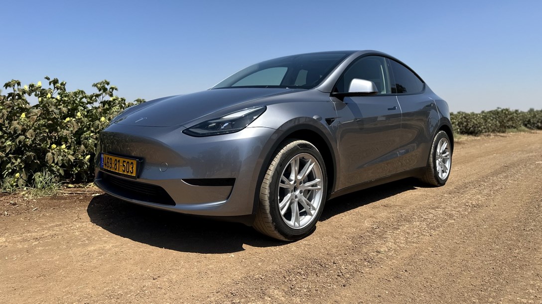 1685256-MODEL Y RWD - 5-min.jpeg