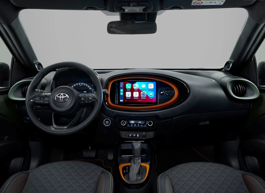 1659025-Toyota-Aygo_X-2022-09.jpg