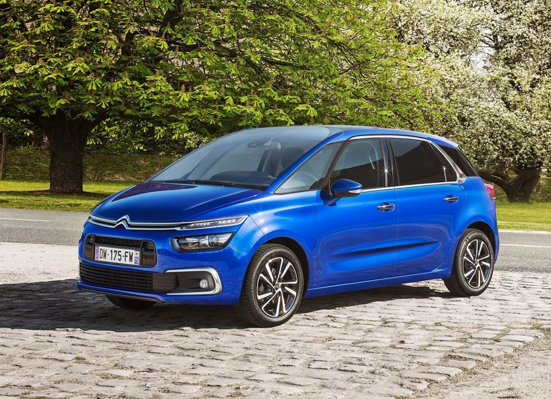 1661018-Citroen-Grand_C4_Picasso-2018-02.jpg