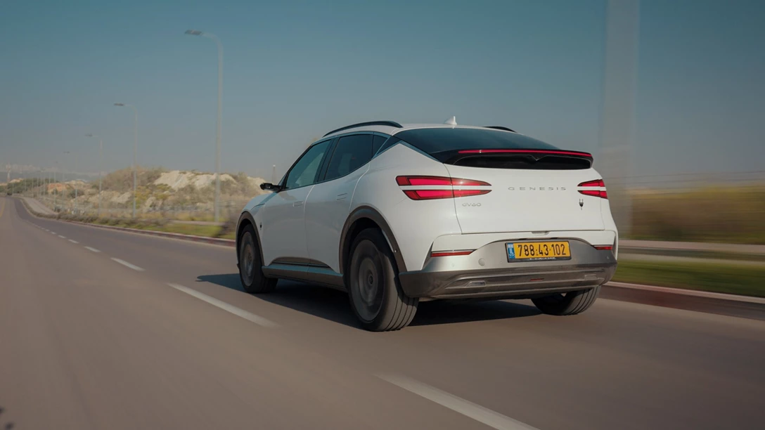 1679094-אוטו השנה 2023.00_07_35_22.Still004 copy-min.jpg