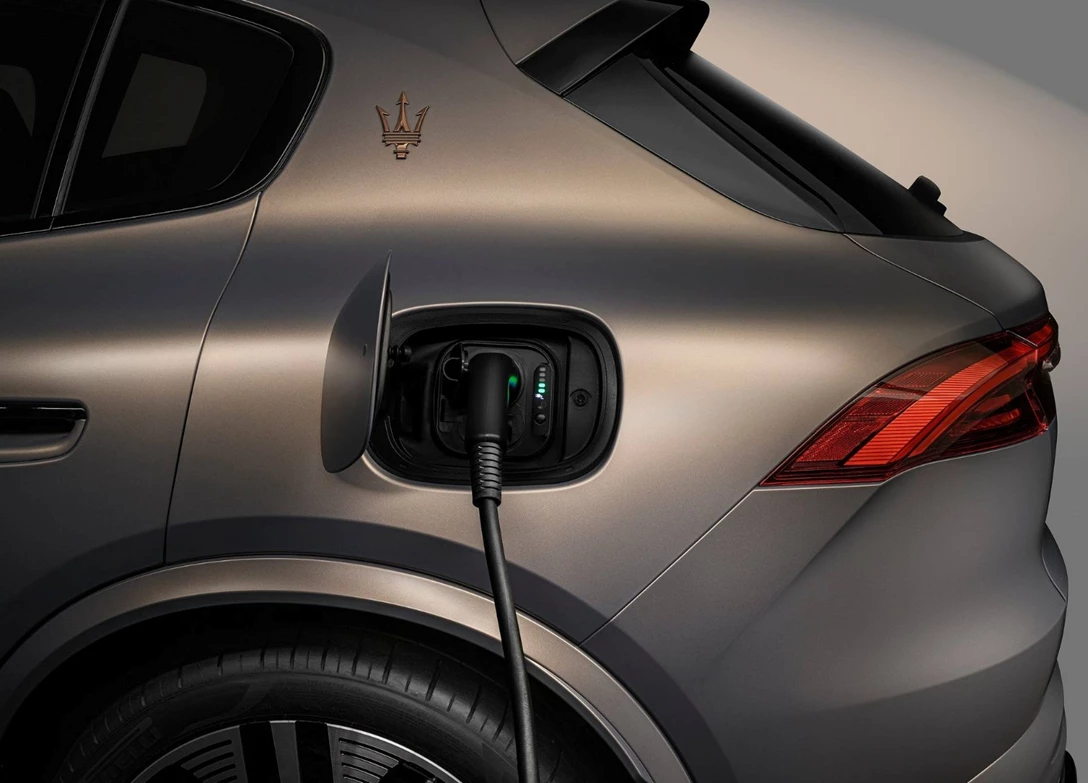 1709718-Maserati-Grecale-2025 (26).jpg