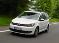 1690454-Volkswagen-Touran-2011-04.jpg