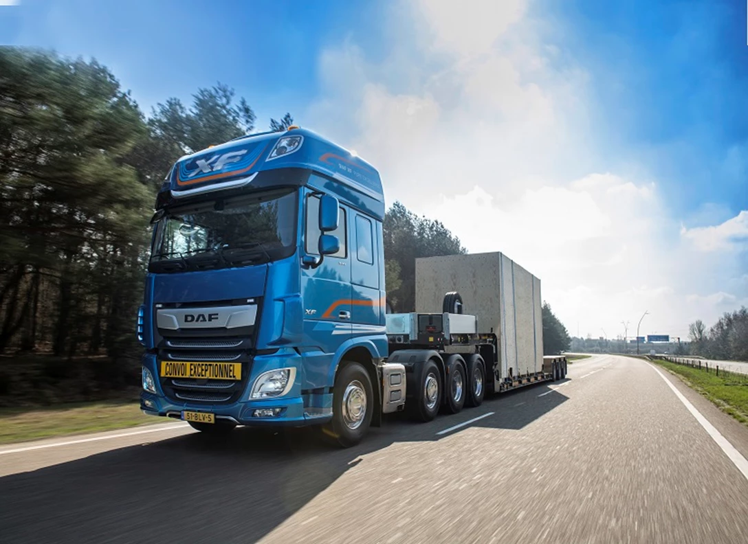 1625108-DAF XF 1.jpg