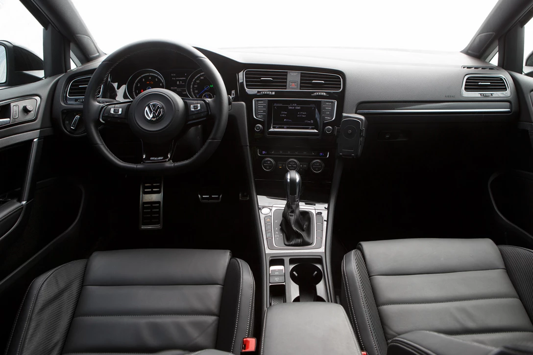 פולקסווגן גולף r מבחן דרכים מקומי (4).jpg