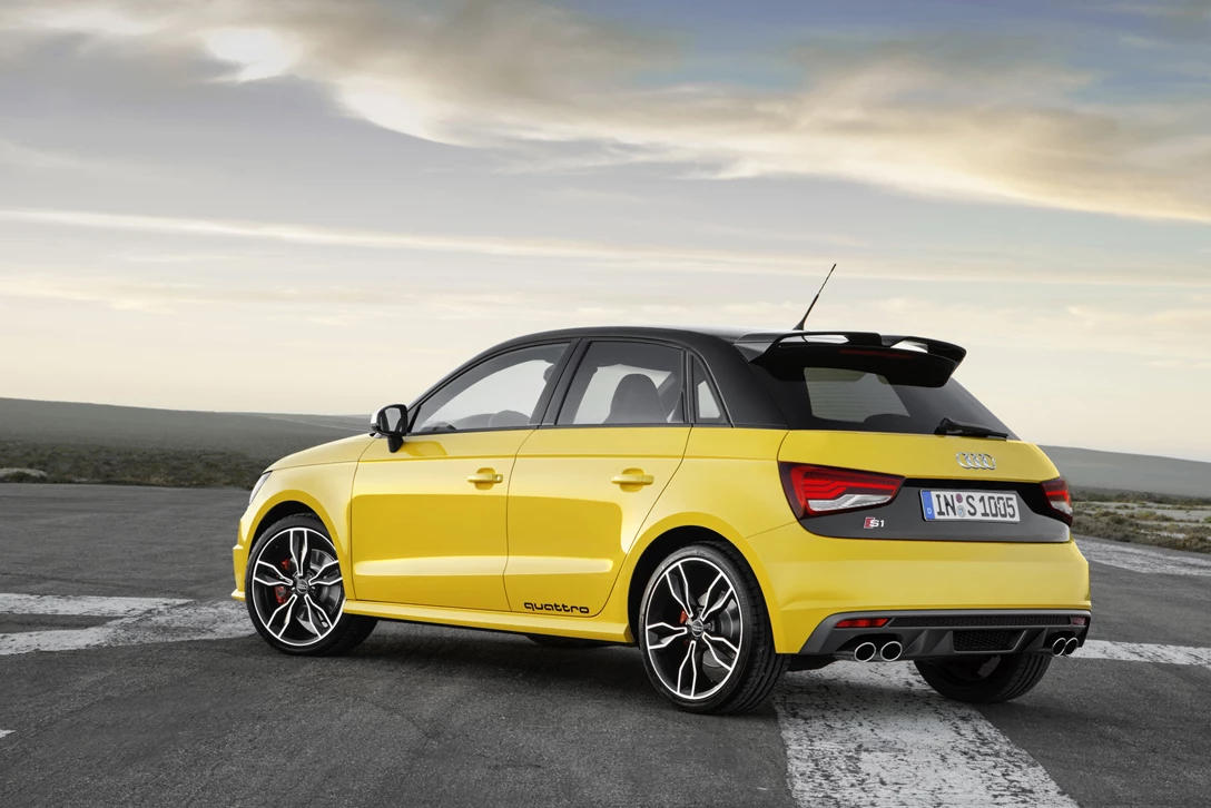 AUDI S1