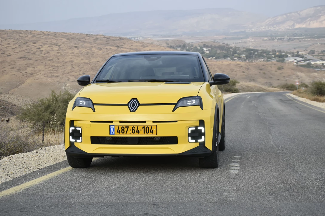 _DSC0311-min.jpg (1)