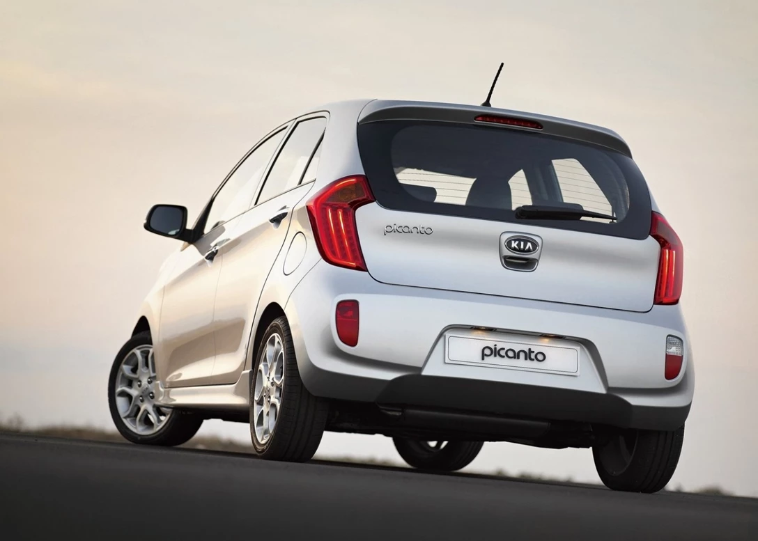 1599437-Kia-Picanto-2012-1600-6d.jpg