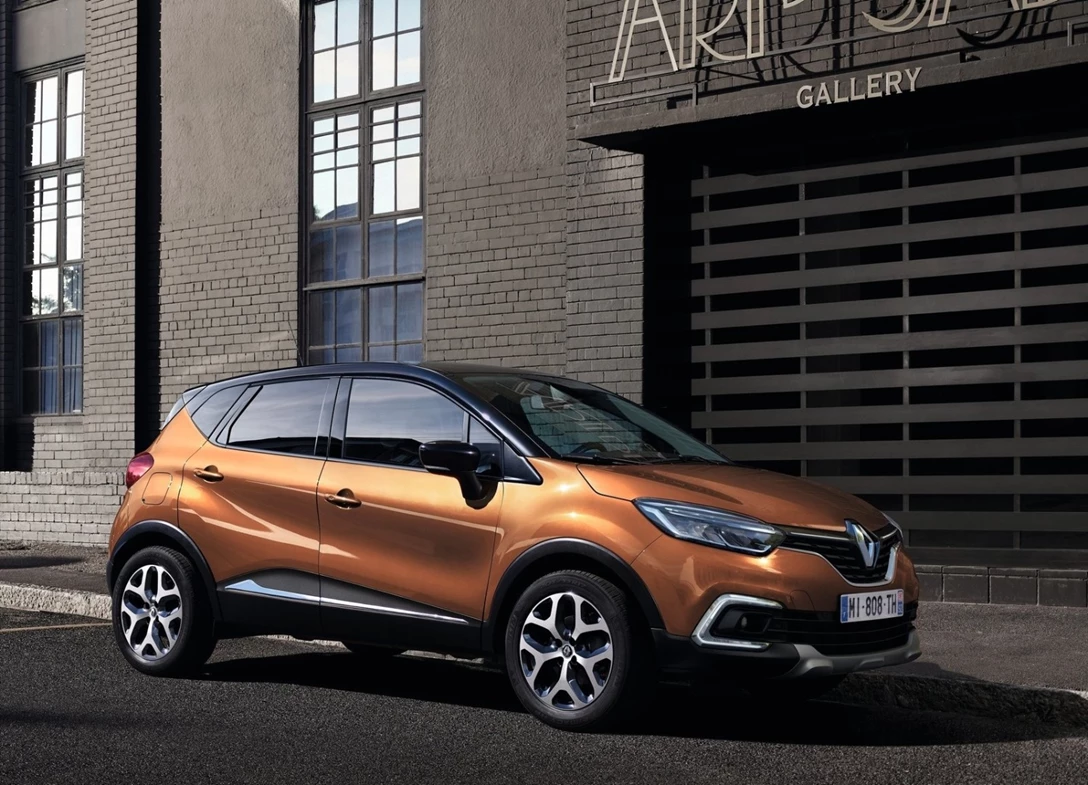 1643832-Renault-Captur-2019-04.jpg