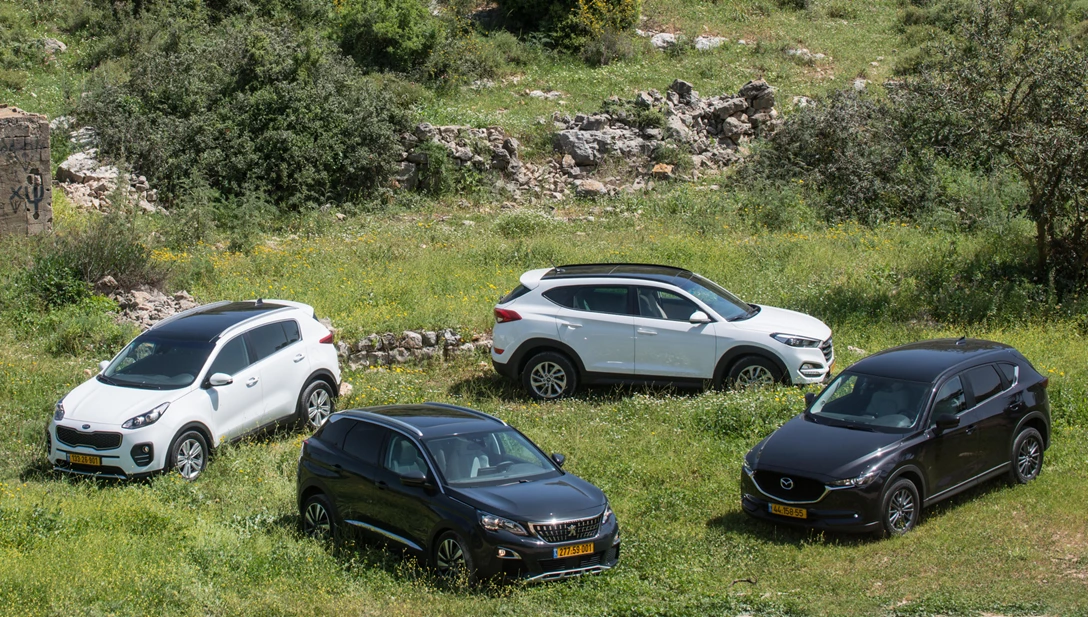 1594277-השוואתי פנאי - יונדאי טוסון מול מאזדה CX-5 מול פיגו 3008 מול קיה ספורטאז (1).jpg