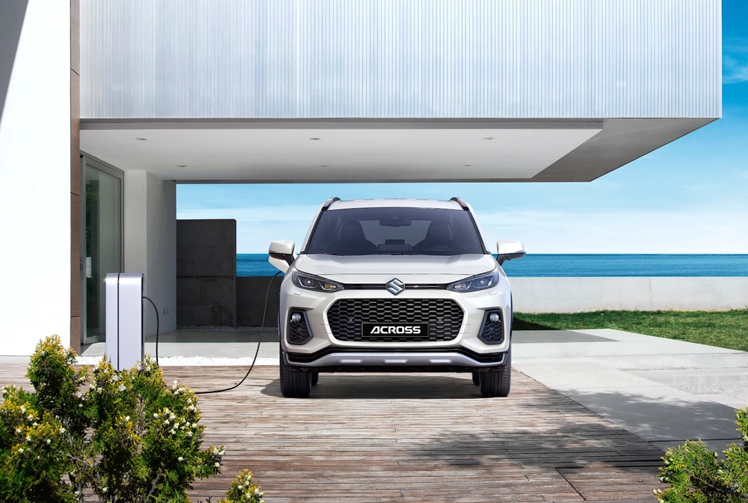 1634092-סוזוקי אקרוס 4.jpg