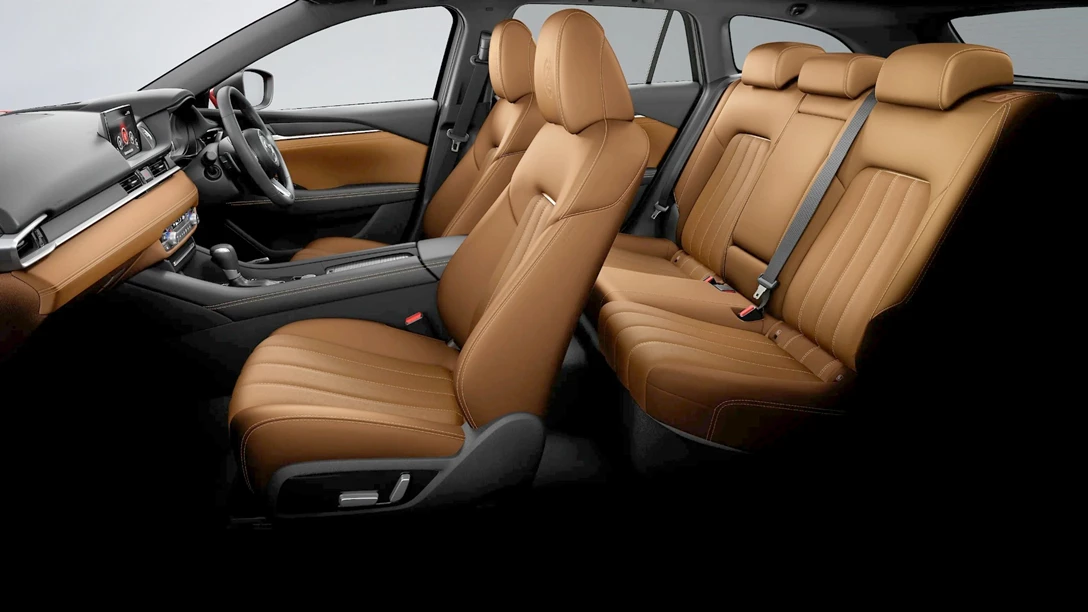 1679842-2023_Mazda_6_014.jpg