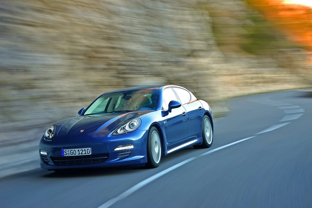 פורשה פאנאמרה