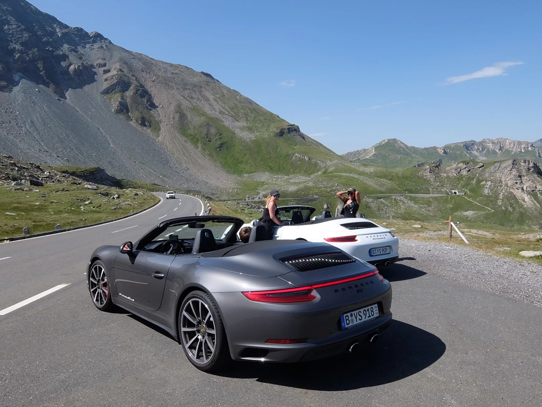 1594751-פורשה דרייב 911  (3).JPG