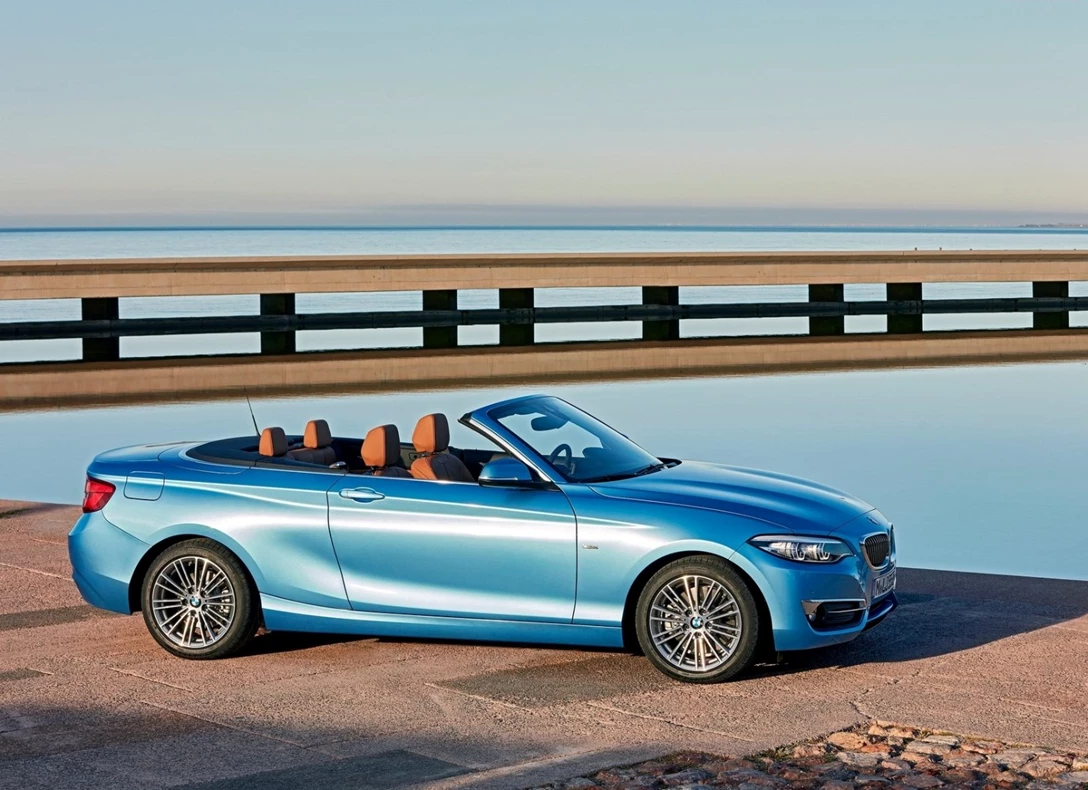 1663438-BMW-2-Series_Convertible-2019 - 01.jpg