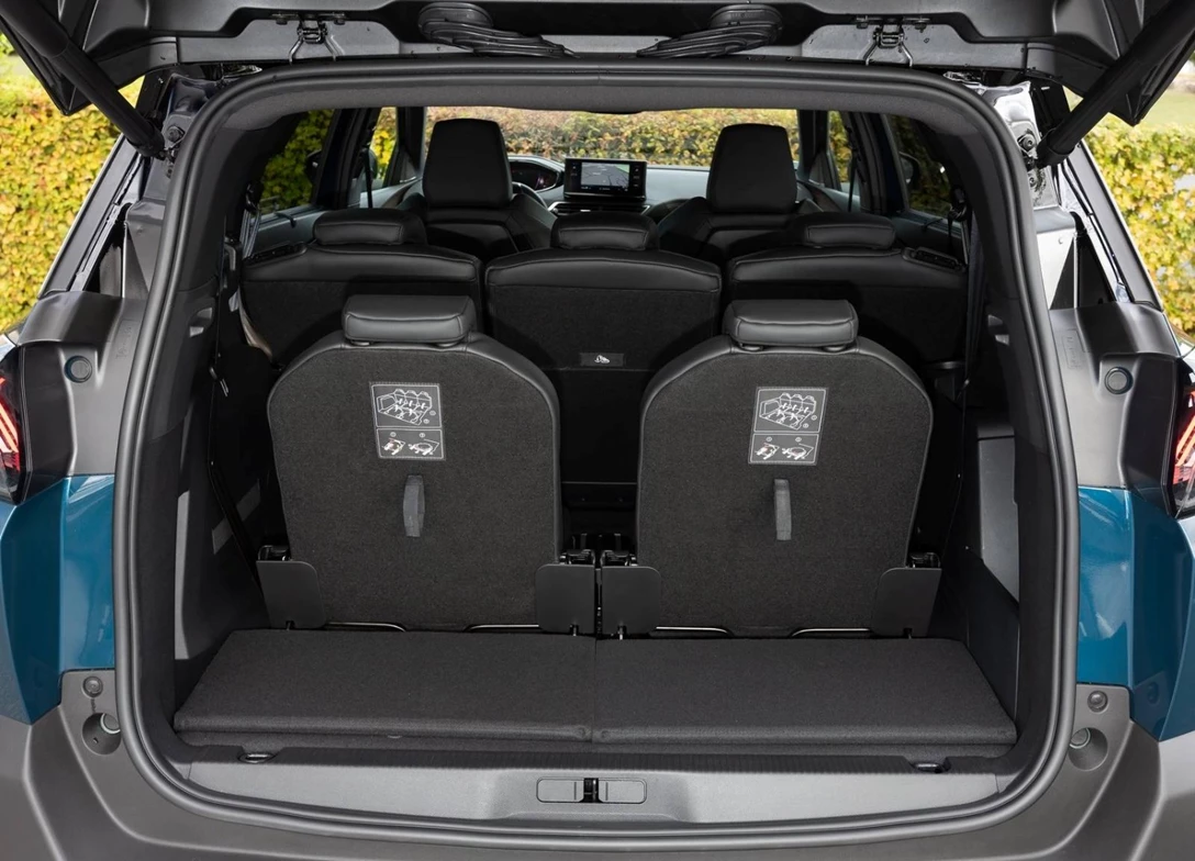 1694893-Peugeot-5008-2024-12.jpg