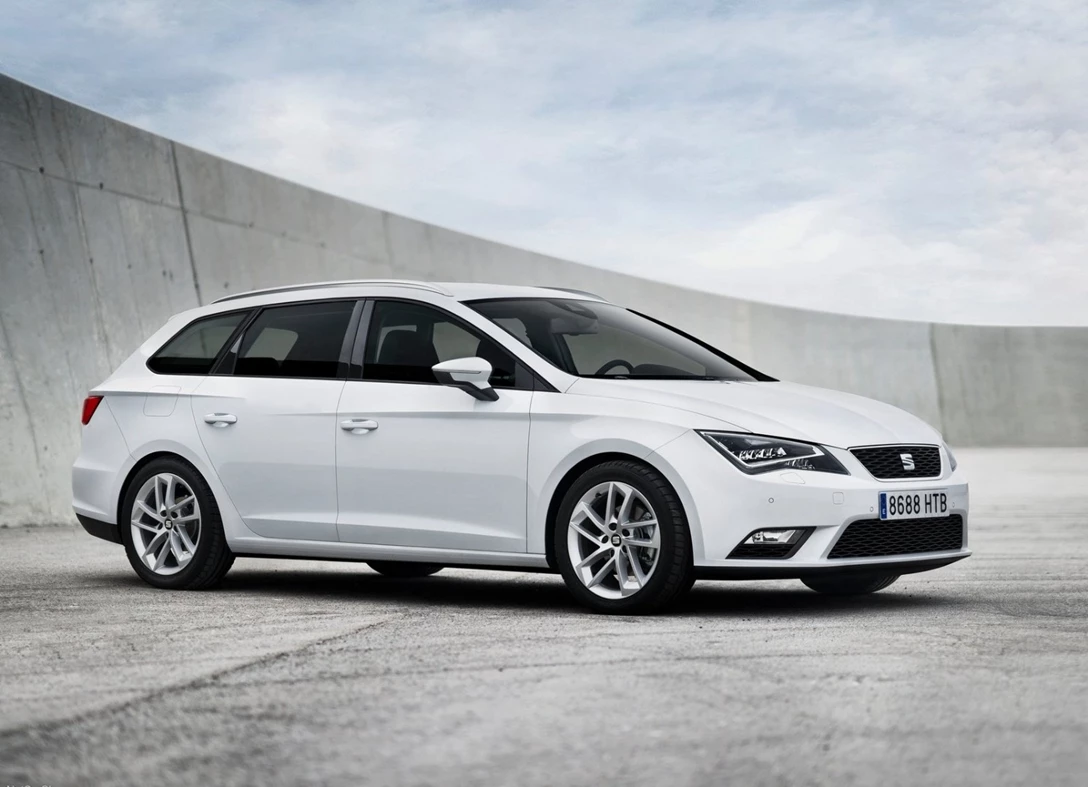 1639782-Seat-Leon-2015-05.jpg