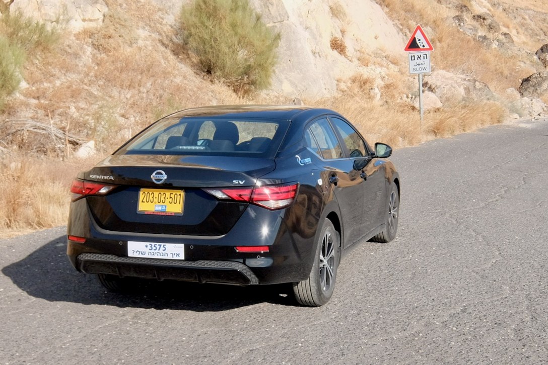 1635707-ניסאן סנטרה מבחן דרכים 2020 2.0 ל - 3.jpeg