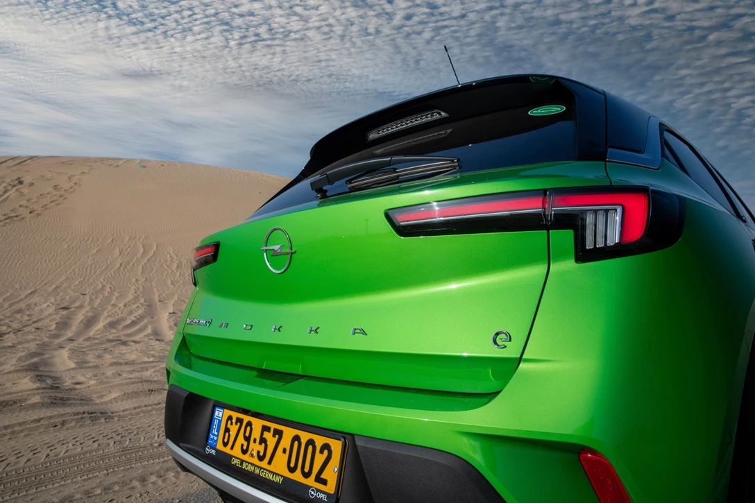 1652981-211026-opel-011.jpg