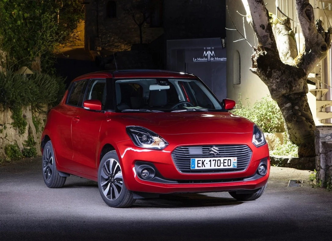 1640752-Suzuki-Swift-2017-01.jpg