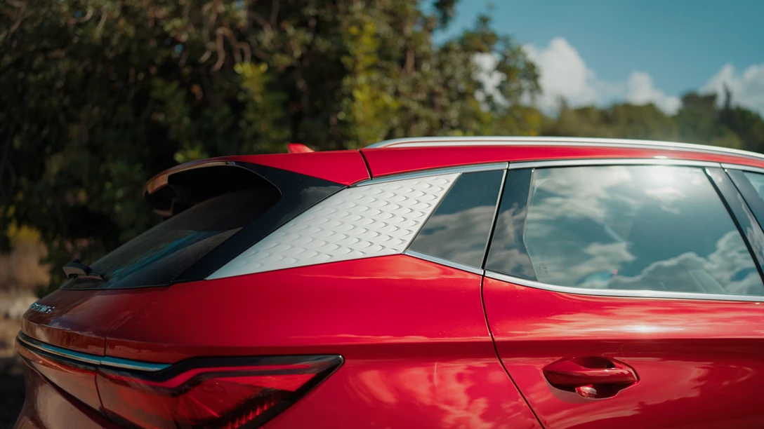 1672448-BYD ATTO 3.00_41_48_18.Still036 copy.jpg