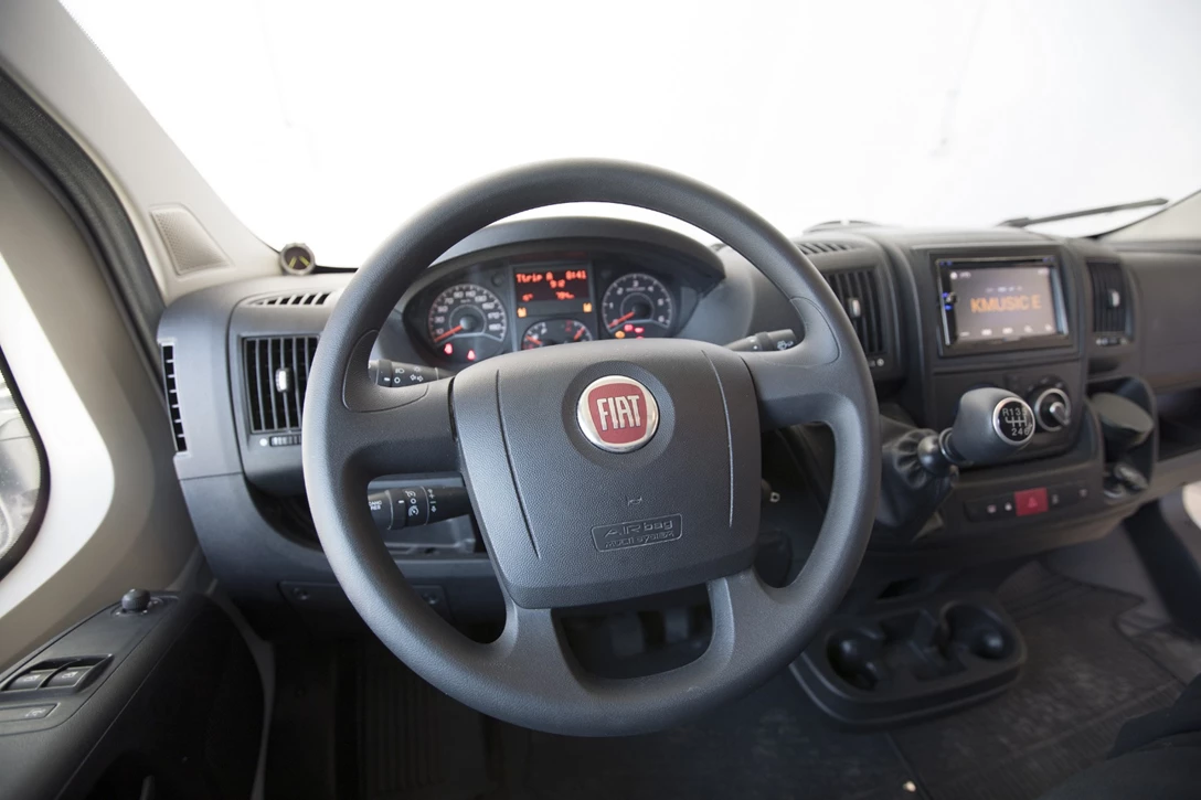 1614543-פיאט דוקאטו (6).jpg