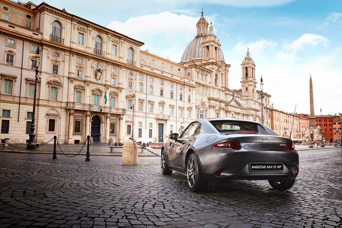 1596954-מאזדה MX-5 RF (32).jpeg