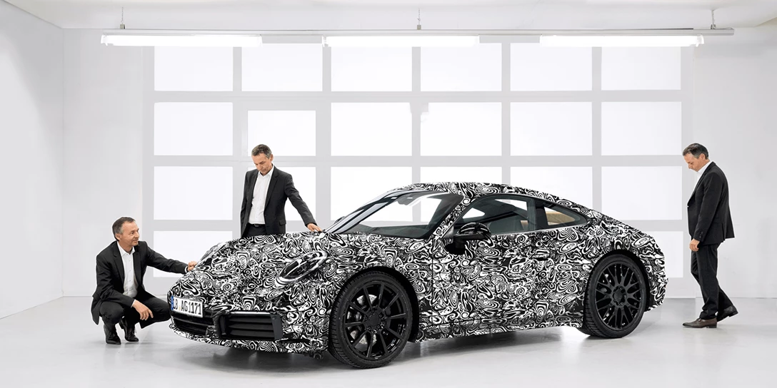 1675493-porsche-911-2018-erlkoenig-02.png