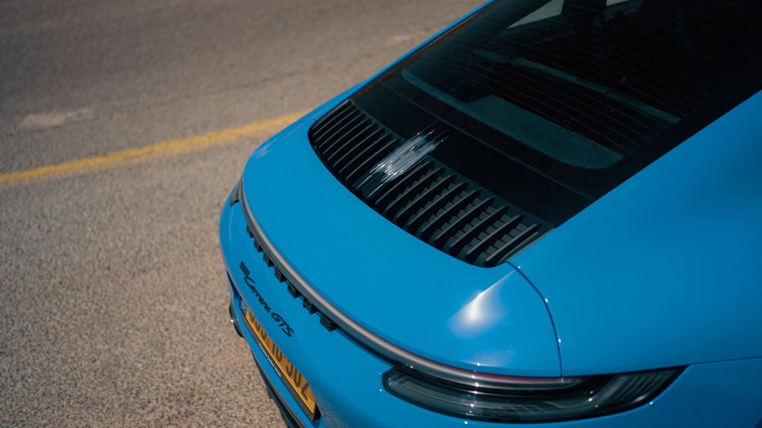 1664880-Porsche 992 GTS.00_56_15_11.Still033.jpg