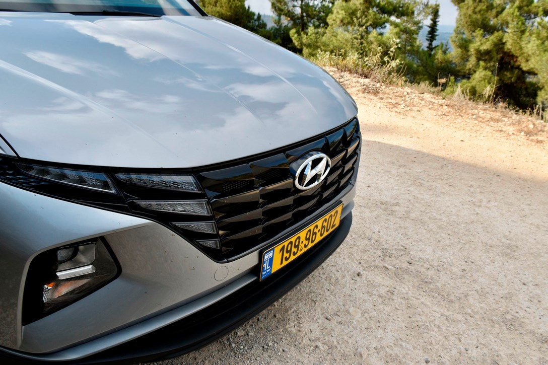 1652525-hyundaituscon2L - 5.jpeg