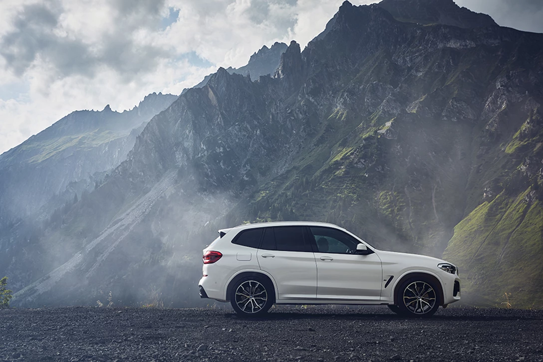 1624573-P90374469_highRes_the-new-bmw-x3-xdriv.jpg