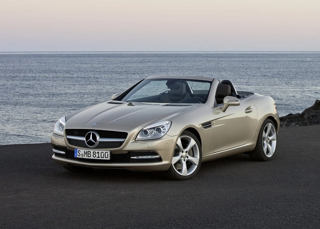 1605349-Mercedes-Benz-SLK-Class-2011-2016-01.jpg
