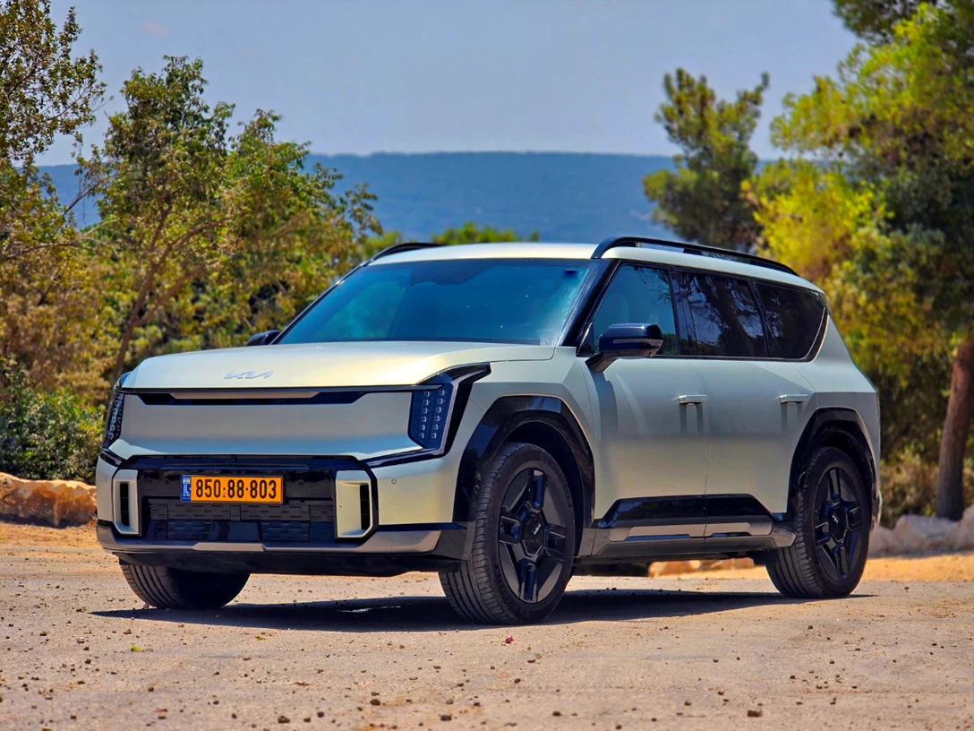 1712111-kia ev (3).jpg