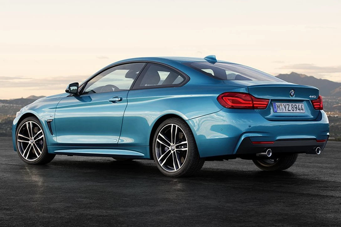 1582715-ב.מ.וו סדרה 4  -מתיחת פנים (1).jpg