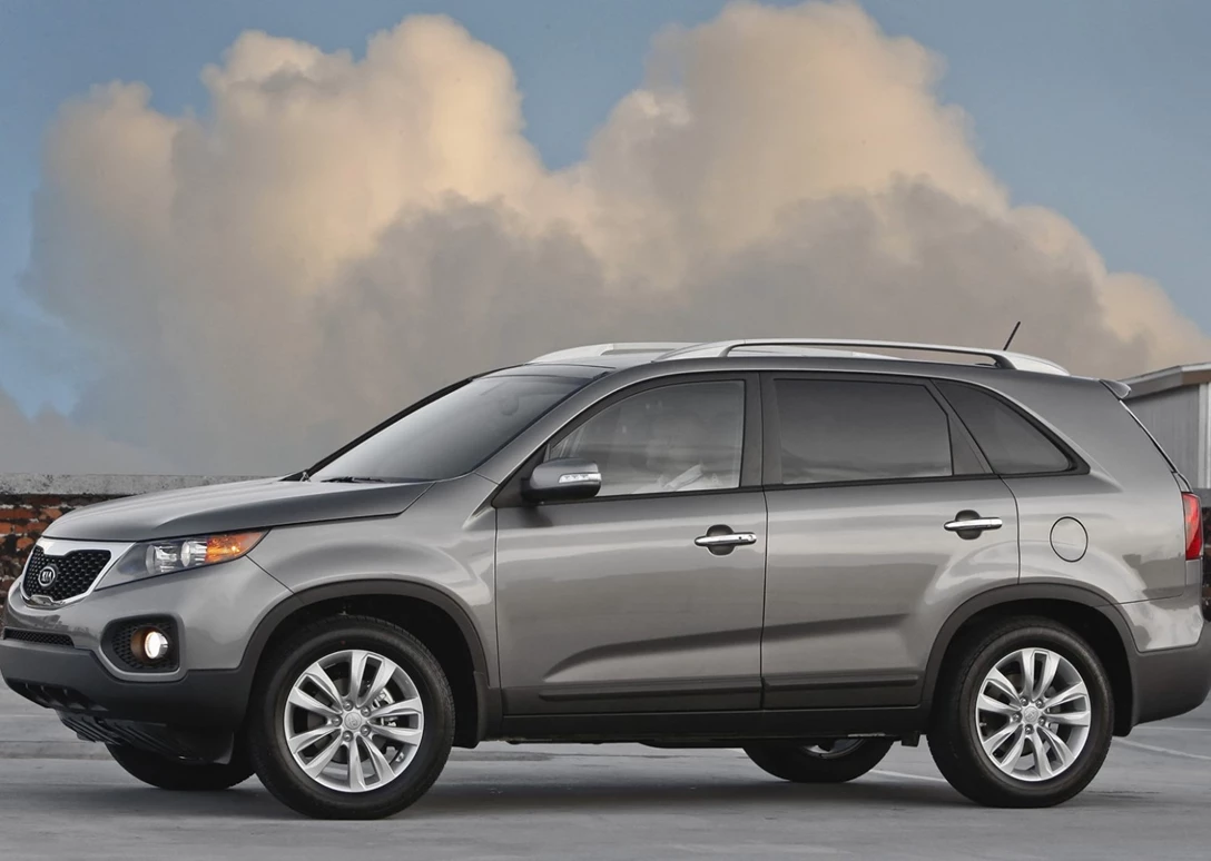 1599367-Kia-Sorento-2011-1600-30.jpg