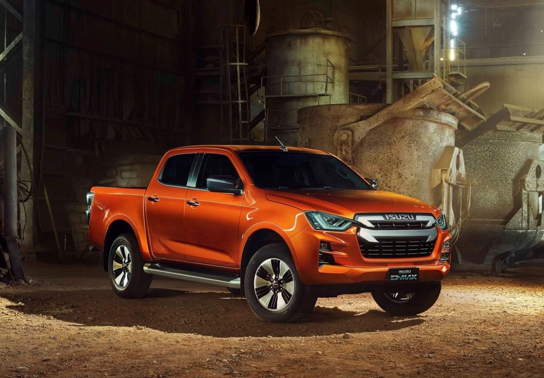 1641206-ISUZU D-MAX_2021-01.jpg