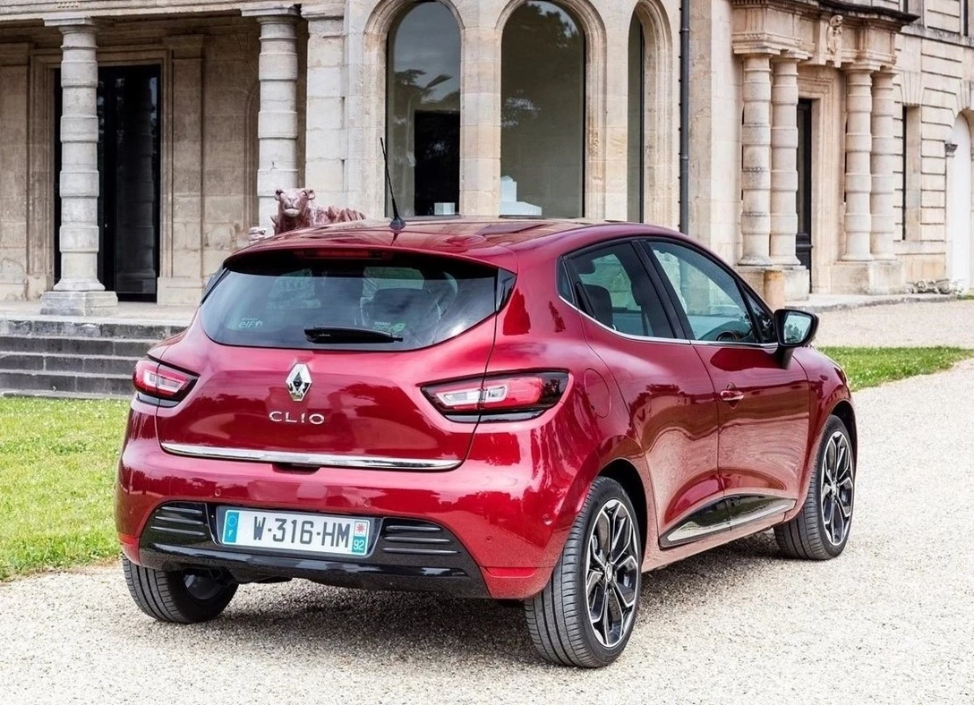 1641274-Renault-Clio-2019-02.jpg