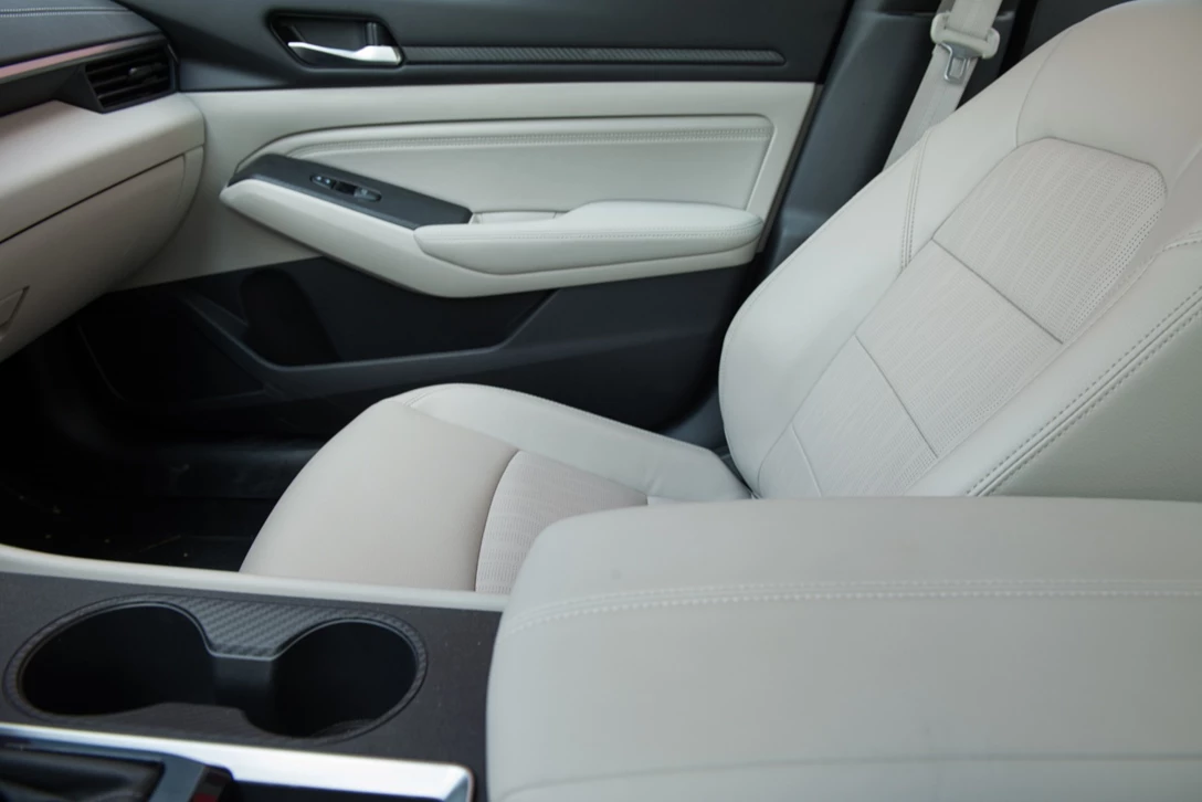 1620938-15-BY BENNY DOUTSH-41.jpg