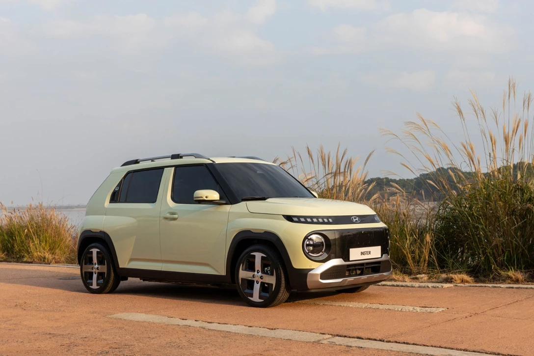 1703776-INSTER Static _05.jpg