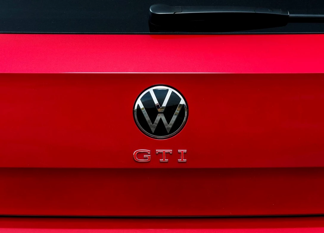 1695119-Volkswagen-Polo_GTI-2024-13.jpg